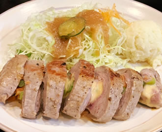 ファルシー（チーズと野菜の包み焼き）